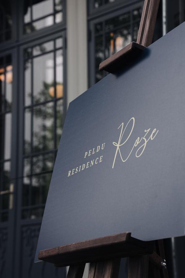 Roze Peldu Residence Liepāja Esterno foto