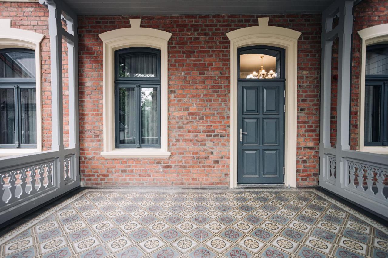 Roze Peldu Residence Liepāja Esterno foto