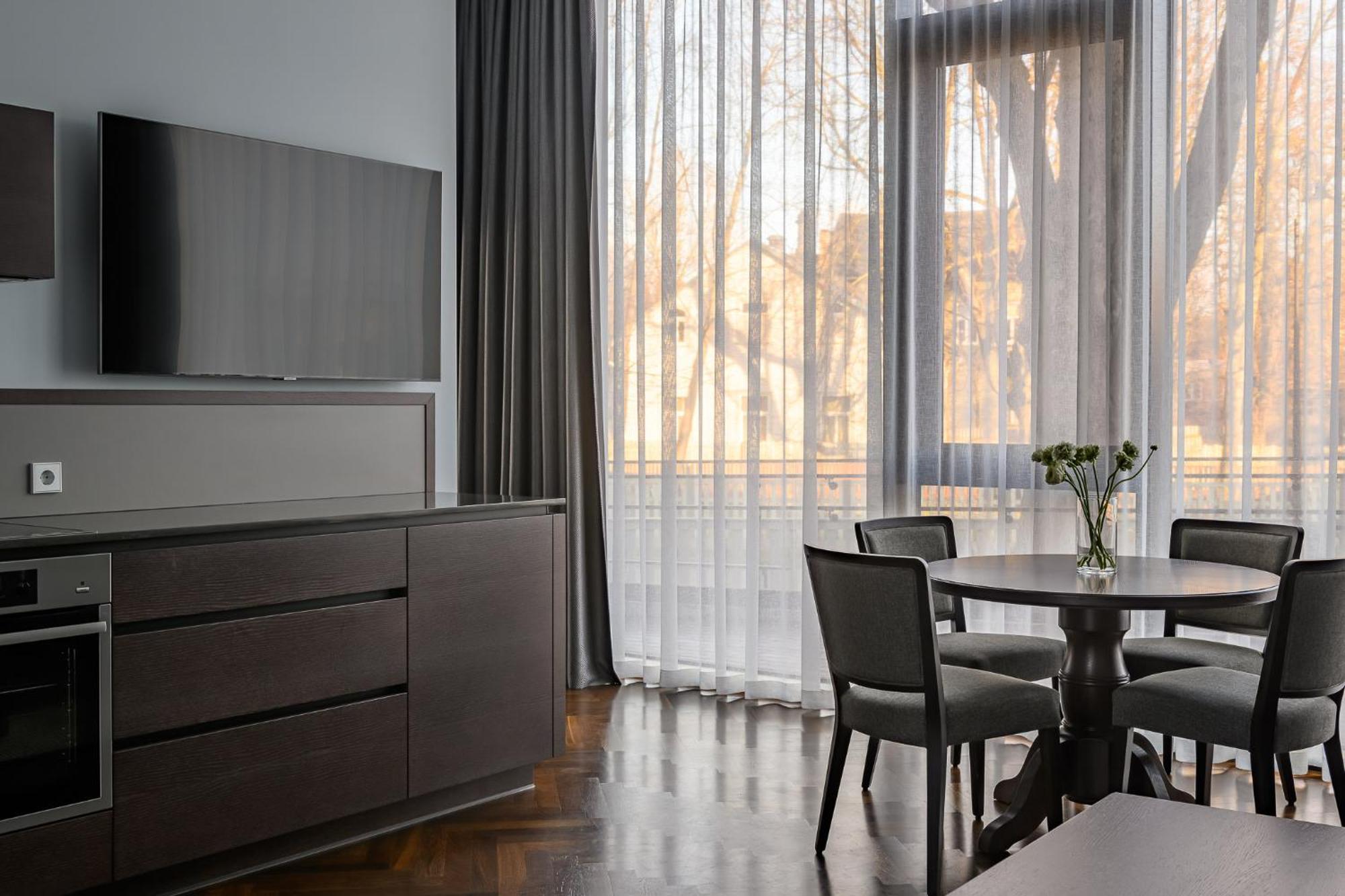 Roze Peldu Residence Liepāja Esterno foto