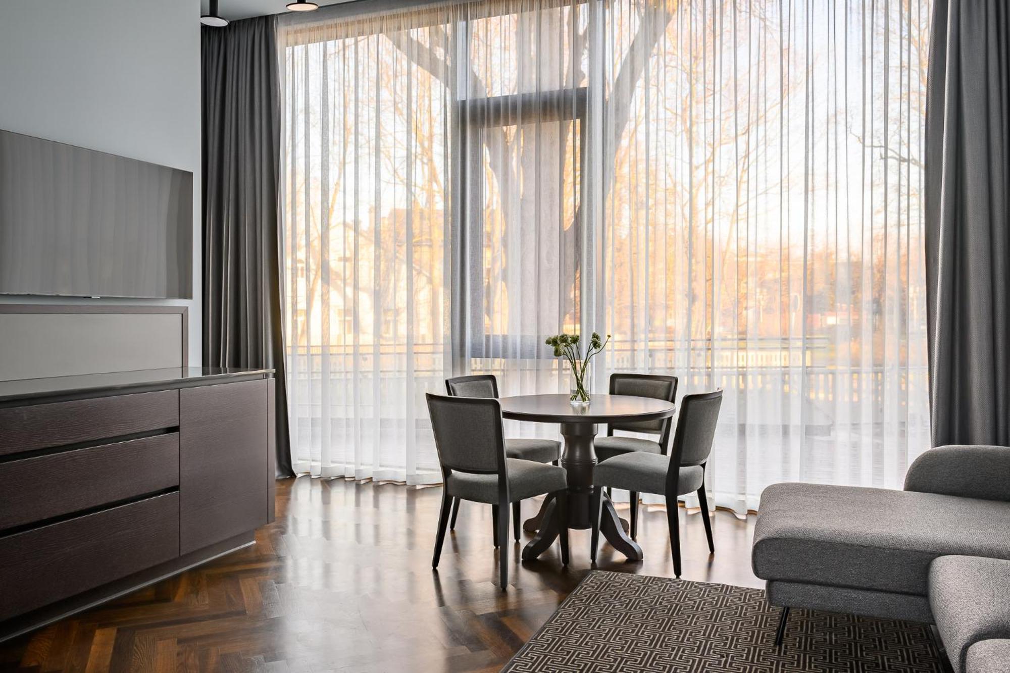 Roze Peldu Residence Liepāja Esterno foto